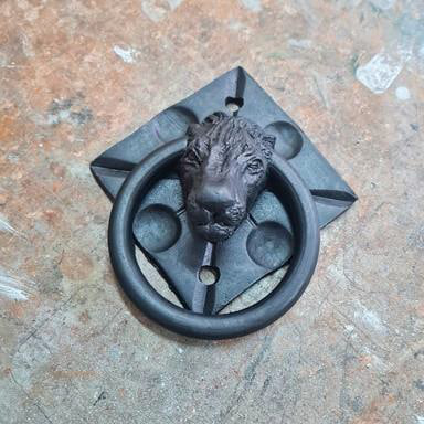 114DD Lion Head Knocker